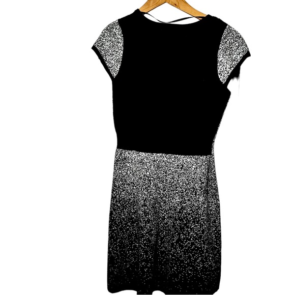 LONDON TIMES Fit and Flare Sweater Dress Size Large. NWOT. - Picture 2 of 6